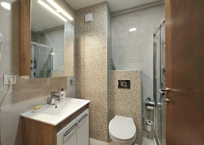 Teodora 2 Apartman *